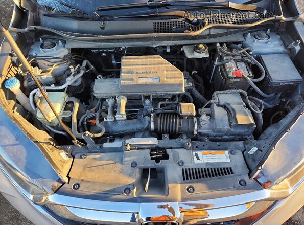 2HKRW2H89JH690332 2018 HONDA CR-V Silver Engine compartment view