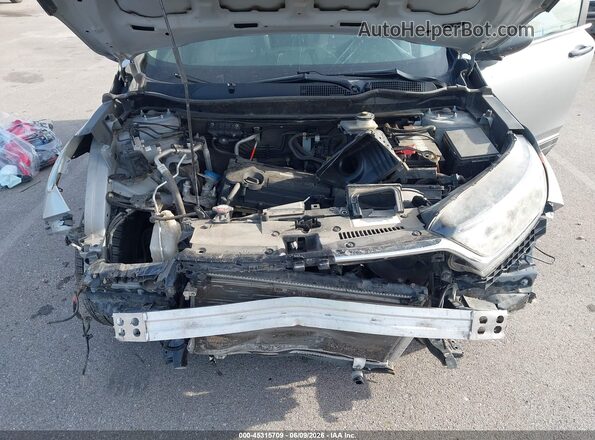 2HKRW6H31JH222252 2018 HONDA CR-V Silver 