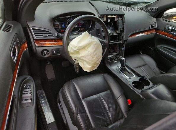 2L1MJ5LTXKBL01732 2019 LINCOLN MKT Black Dashboard view