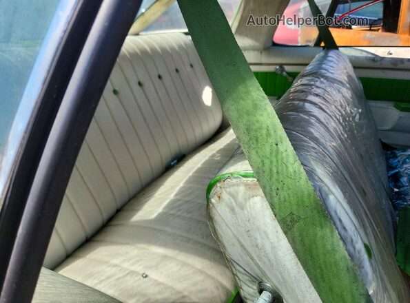 2L57N6P123360 1976 PONTIAC CATALINA Green უკანა სავარძლების ხედი