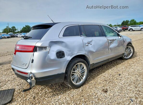 2LMHJ5AT5JBL01708 2018 LINCOLN MKT Silver Rear right