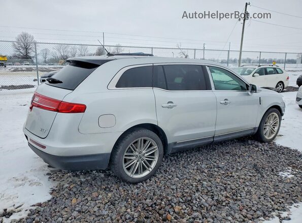 2LMHJ5AT5KBL03878 2019 LINCOLN MKT Серебряный Задняя правая четверть