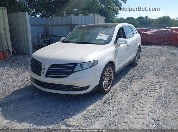 2LMHJ5AT6JBL02561 2018 LINCOLN MKT White Առջևի ձախ երեք քառորդ տեսարան