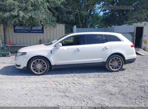 2LMHJ5AT6JBL02561 2018 LINCOLN MKT White Սալոնի 360 աստիճան տեսք