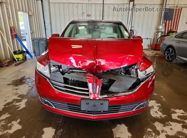 2LMHJ5AT7JBL00219 2018 LINCOLN MKT Burgundy Widok z przodu