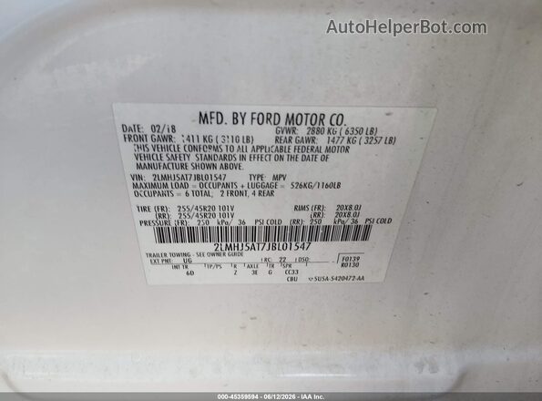 2LMHJ5AT7JBL01547 2018 LINCOLN MKT White Շարժիչի բաժամունքի տեսք