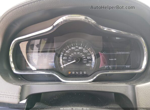 2LMHJ5AT7JBL01547 2018 LINCOLN MKT White Հետևի նստատեղերի տեսք