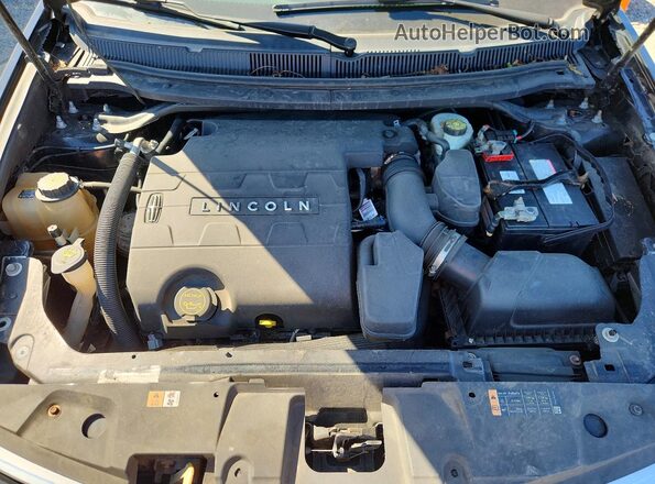 2LMHJ5NK4KBL02531 2019 LINCOLN MKT Black Շարժիչի բաժամունքի տեսք