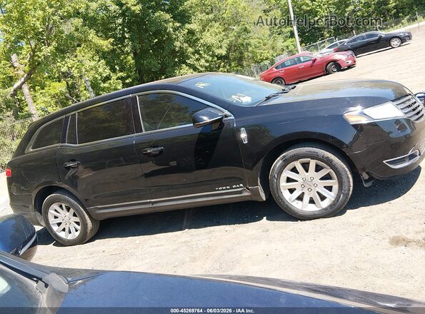 2LMHJ5NK5HBL01476 2017 LINCOLN MKT Black Widok wnętrza z tyłu