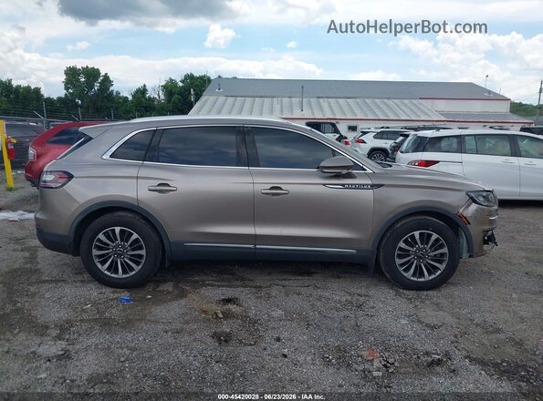 2LMPJ6J90LBL35144 2020 LINCOLN NAUTILUS Tan Սալոնի հետևի տեսք