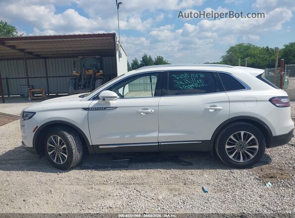 2LMPJ6J90PBL02523 2023 LINCOLN NAUTILUS Белый 