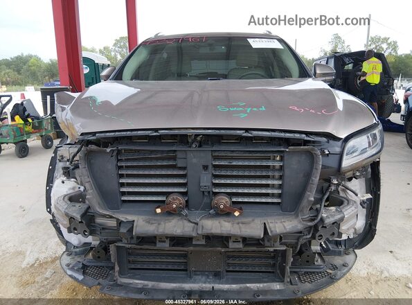 2LMPJ6J94KBL58327 2019 LINCOLN NAUTILUS Gray Widok z przodu