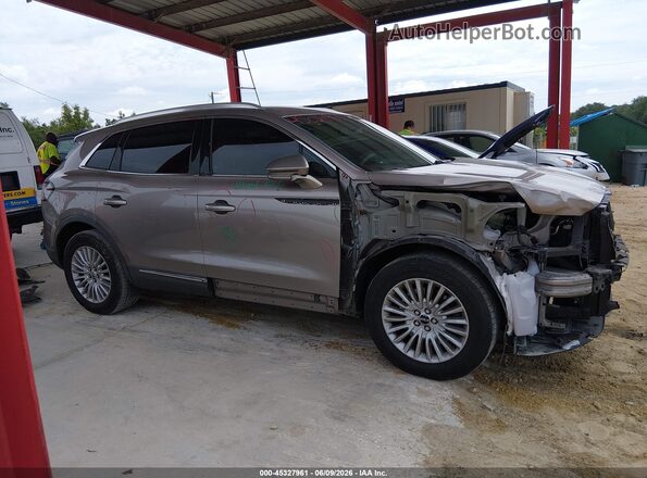2LMPJ6J94KBL58327 2019 LINCOLN NAUTILUS Gray Widok wnętrza 360 stopni