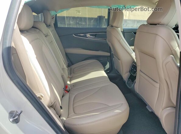 2LMPJ6J95MBL05414 2021 LINCOLN NAUTILUS Beige უკანა სავარძლების ხედი