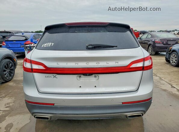 2LMPJ6JRXHBL30265 2017 LINCOLN MKX Silver უკანა ხედი