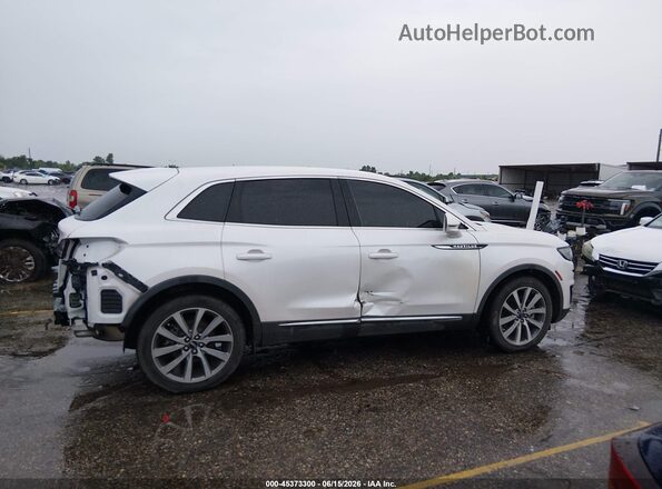 2LMPJ6K92KBL11196 2019 LINCOLN NAUTILUS White Widok wnętrza 360 stopni