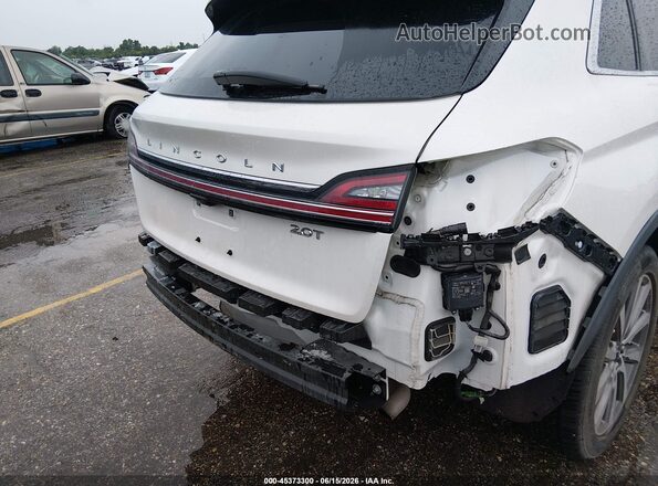 2LMPJ6K92KBL11196 2019 LINCOLN NAUTILUS White 
