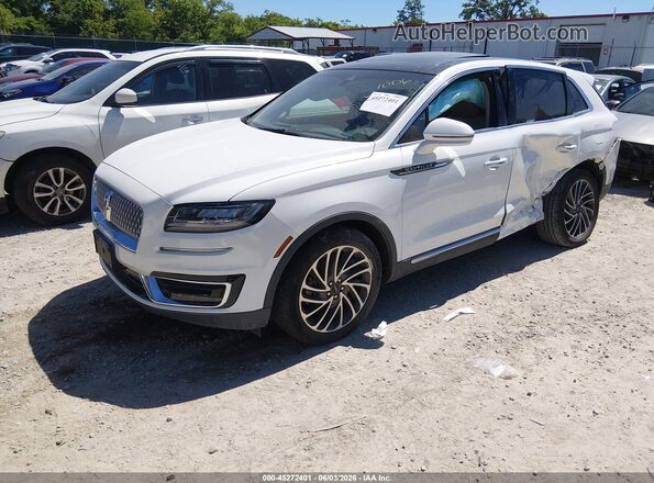 2LMPJ6K93LBL31006 2020 LINCOLN NAUTILUS White Vista tres cuartos delantera izquierda