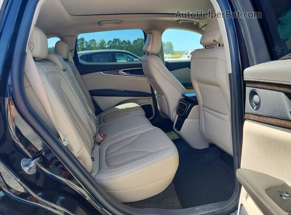 2LMPJ6K9XLBL27938 2020 LINCOLN NAUTILUS Black Vista interior trasera