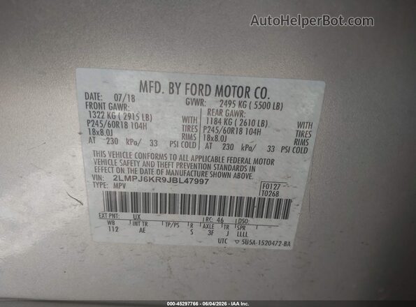 2LMPJ6KR9JBL47997 2018 LINCOLN MKX Silver Vista del compartimento del motor