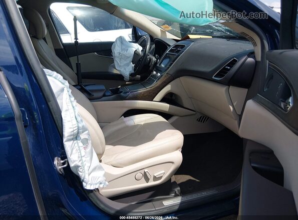 2LMPJ6L97KBL18871 2019 LINCOLN NAUTILUS Blue Вид салону спереду