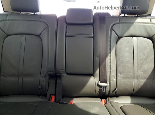 2LMPJ6L98KBL25232 2019 LINCOLN NAUTILUS Maroon Հետևի նստատեղերի տեսք