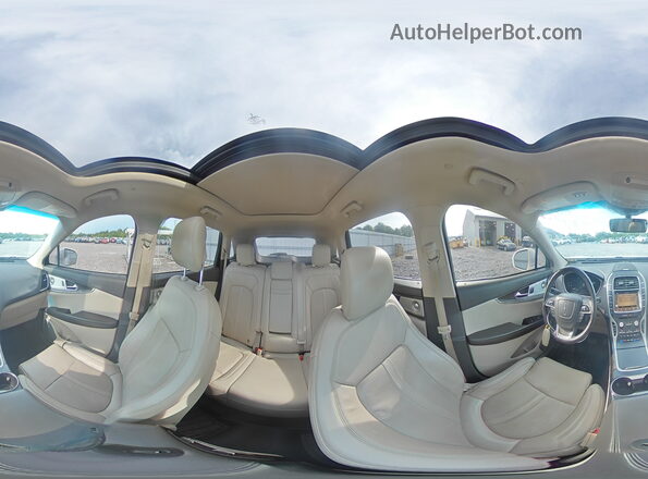 2LMPJ6L9XKBL23241 2019 LINCOLN NAUTILUS White Սալոնի 360 աստիճան տեսք