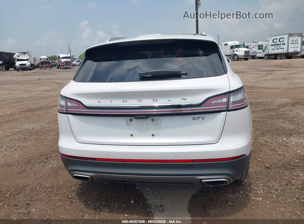 2LMPJ6LP8KBL15170 2019 LINCOLN NAUTILUS Белый 