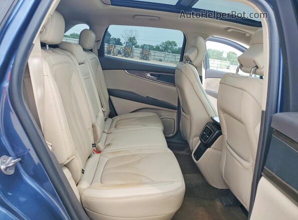 2LMPJ6LR0JBL48311 2018 LINCOLN MKX Blue Rear seats view