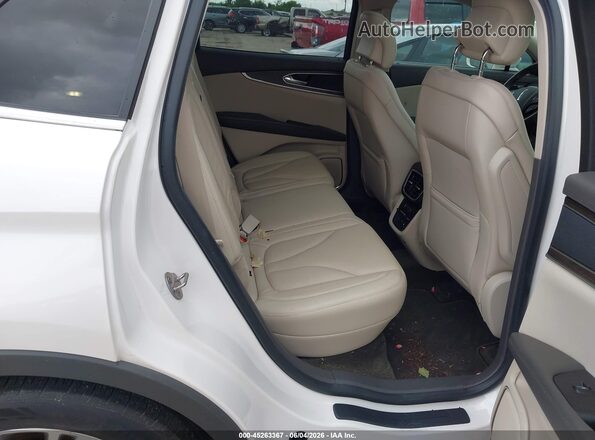 2LMPJ6LR1JBL48205 2018 LINCOLN MKX White VIN კოდის სტიკერის ხედი