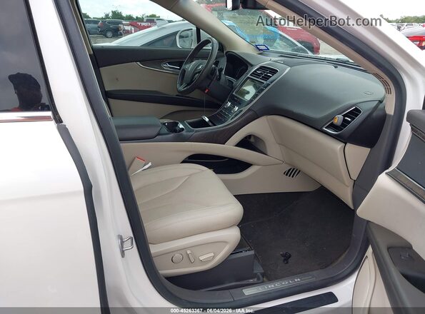 2LMPJ6LR1JBL48205 2018 LINCOLN MKX White წინა სალონის ხედი