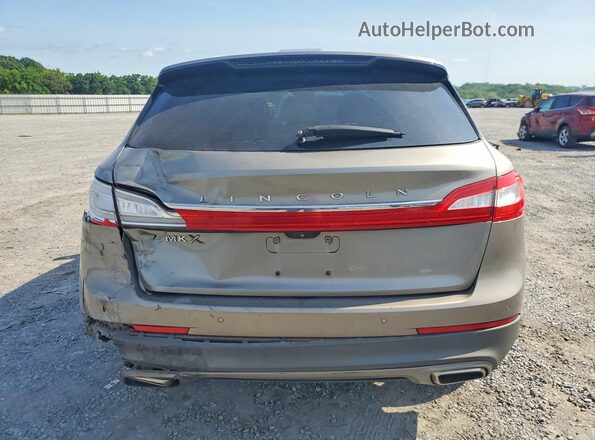 2LMPJ6LR2HBL30449 2017 LINCOLN MKX Gold Вид ззаду