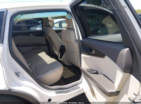 2LMPJ6LR9JBL38800 2018 LINCOLN MKX White VIN կոդի պիտակի տեսք