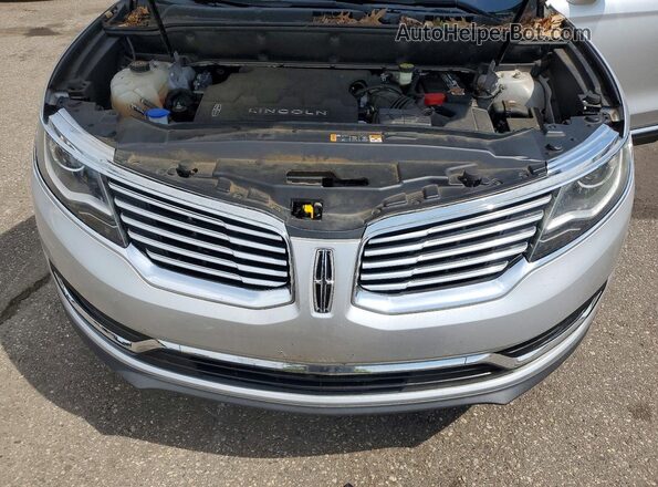 2LMPJ6LRXJBL13209 2018 LINCOLN MKX Silver უკანა სალონის ხედი