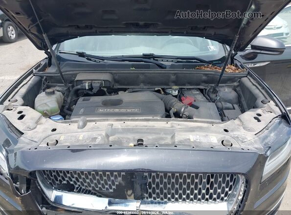 2LMPJ8J94KBL40583 2019 LINCOLN NAUTILUS Black 