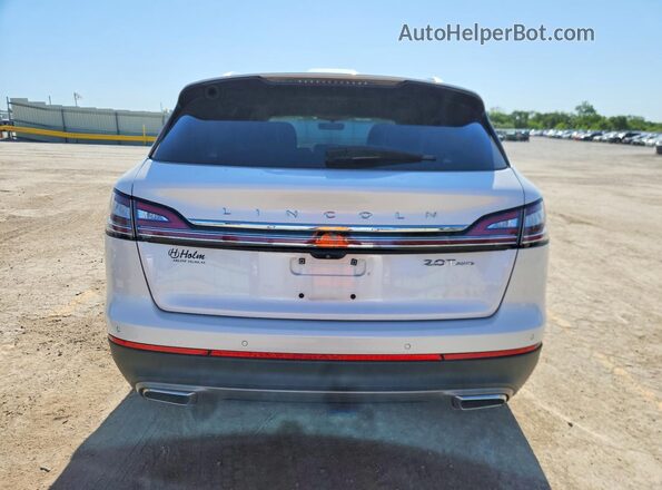 2LMPJ8K90KBL39669 2019 LINCOLN NAUTILUS Белый Вид сзади