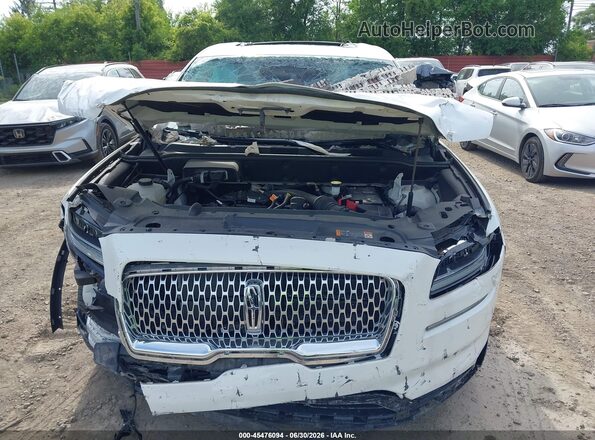 2LMPJ8K90PBL24841 2023 LINCOLN NAUTILUS Белый Вид щитка приборов