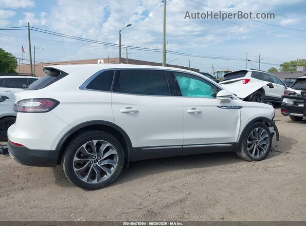 2LMPJ8K90PBL24841 2023 LINCOLN NAUTILUS Белый Вид задней части салона