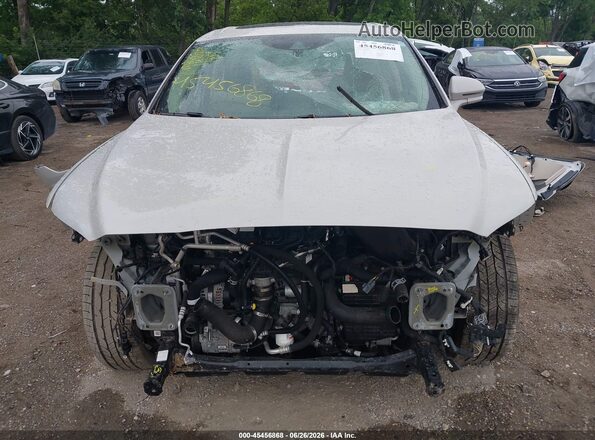 2LMPJ8K93PBL02915 2023 LINCOLN NAUTILUS White Սարքավորումների վահանակի տեսք