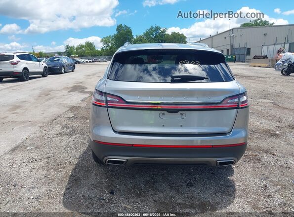 2LMPJ8K95PBL05945 2023 LINCOLN NAUTILUS Серебряный 