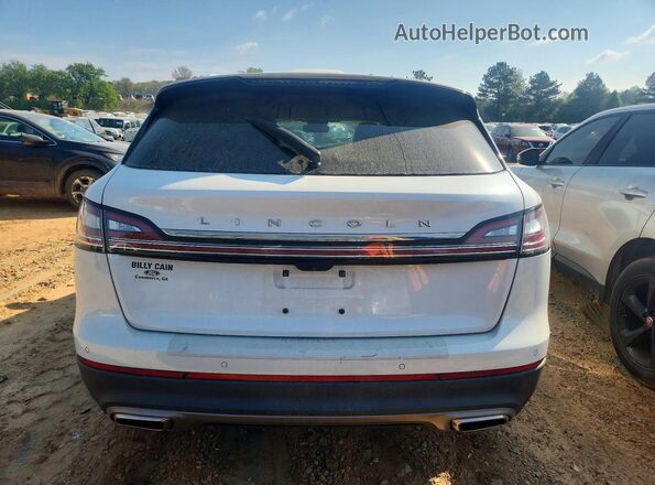 2LMPJ8K97PBL29597 2023 LINCOLN NAUTILUS White უკანა ხედი