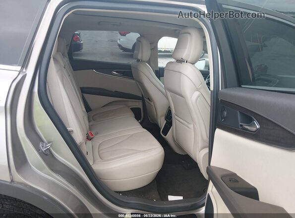 2LMPJ8K98LBL23284 2020 LINCOLN NAUTILUS Tan VIN sticker view
