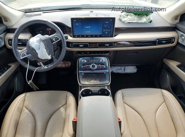 2LMPJ8KP0PBL13921 2023 LINCOLN NAUTILUS Gray Вид панелі приладів