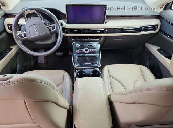 2LMPJ8KP0PBL22926 2023 LINCOLN NAUTILUS White Vista del salpicadero