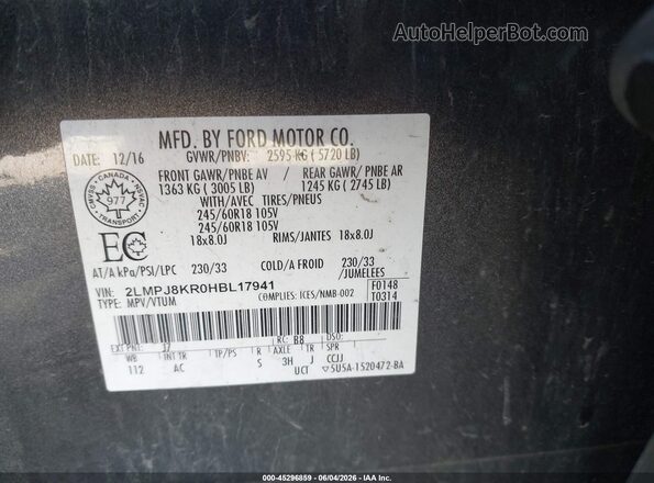 2LMPJ8KR0HBL17941 2017 LINCOLN MKX Gray Widok komory silnika