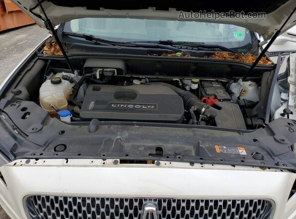 2LMPJ8L96KBL45605 2019 LINCOLN NAUTILUS White Вид підкапотного простору