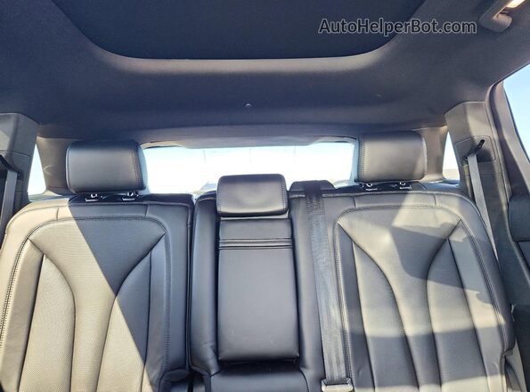 2LMPJ8L98KBL47825 2019 LINCOLN NAUTILUS Silver 