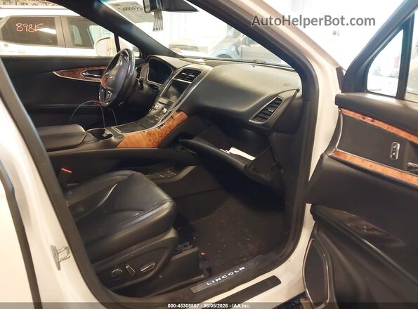 2LMPJ8LR4HBL51945 2017 LINCOLN MKX White Սալոնի դիմացի տեսք