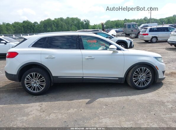 2LMPJ8LR6GBL31291 2016 LINCOLN MKX White Rear interior view