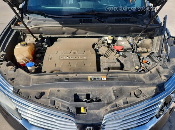 2LMPJ8LR7HBL50658 2017 LINCOLN MKX Black Engine compartment view